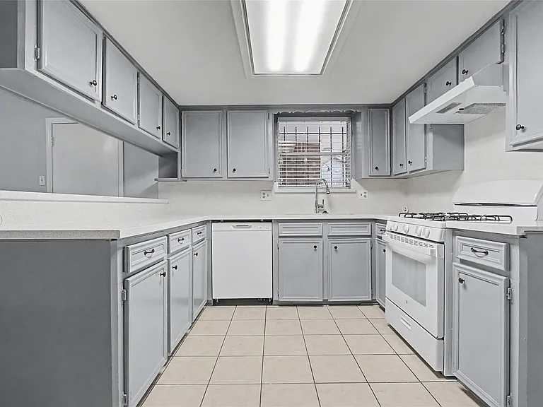 7410 Sawmill Trl — Photo 6