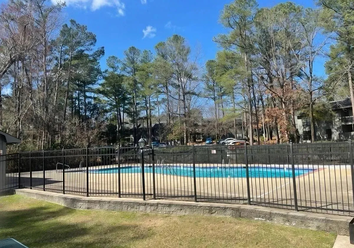 Building Photo - 1874 Tryon Dr #5