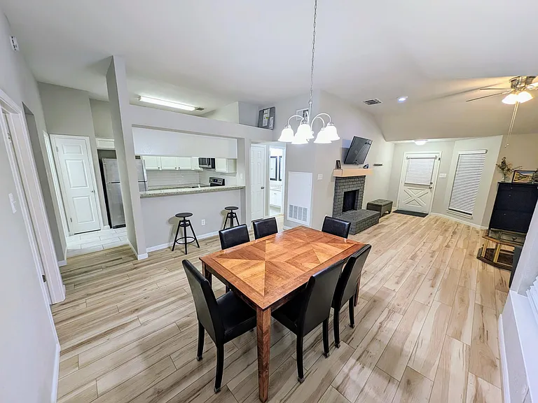 507 Lee Dr — Photo 7