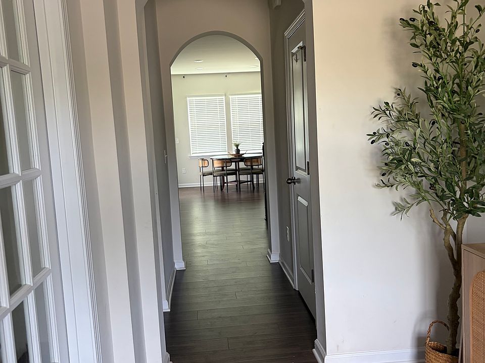 1st image of 353 Kennerly Center Dr