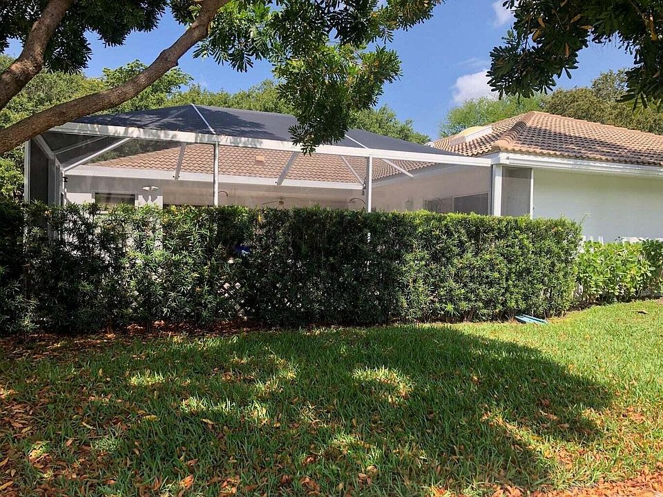 2nd image of 6903 Geminata Oak Court