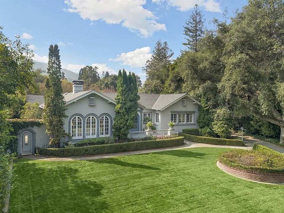 1st image of 20280 Saratoga Los Gatos Rd