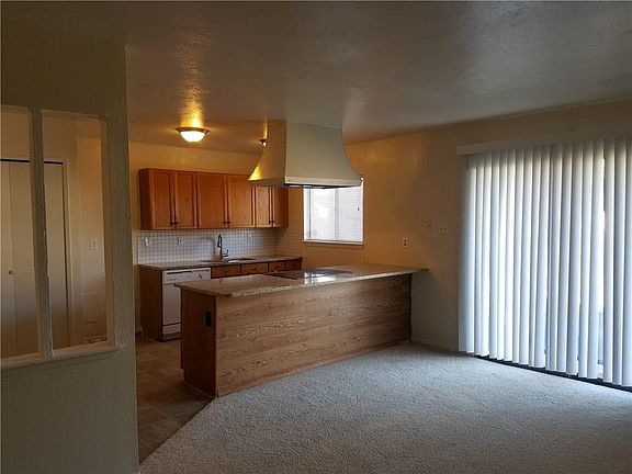 5th image of 4800 Garvin Dr