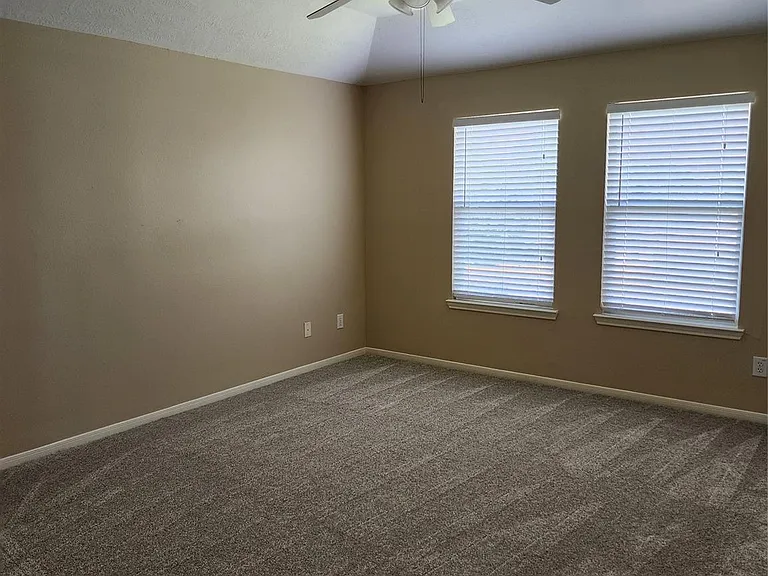 8006 Indian Desert Dr — Photo 15