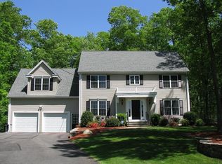 325 Paine Rd, North Attleboro, MA 02760