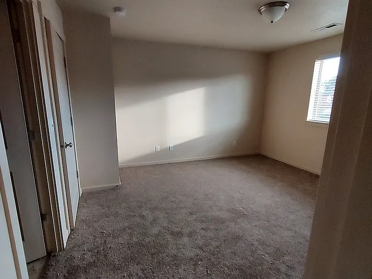 1711 Merganser St — Photo 14