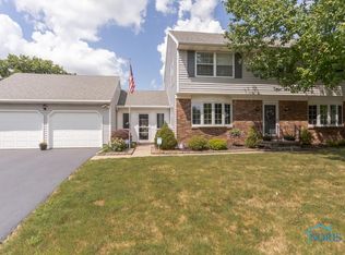 816 Roche De Bouef Ct, Waterville, OH 43566