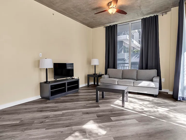 300 S Australian Ave #618 — Photo 19