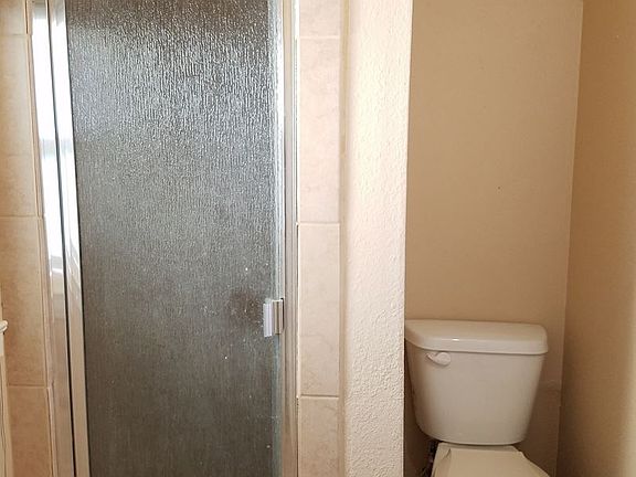 5th image of 642 N Thorne Ave APT D