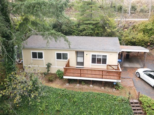 111 E Woodlane Dr