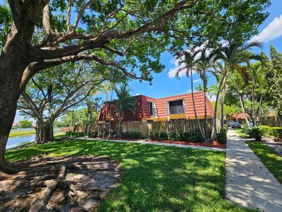 9982 NW 6th Court, Plantation, FL, 33324