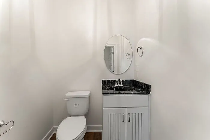 15400 Adelay Ct — Photo 13