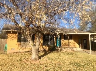 4718 NW Ridgecrest Dr, Lawton, OK 73505