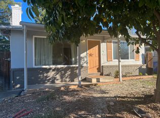 2916 43rd St, Sacramento, CA 95817