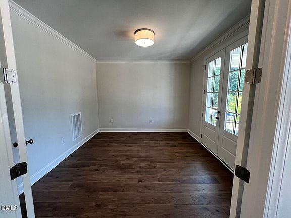 2nd image of 6026 Scalybark Rd