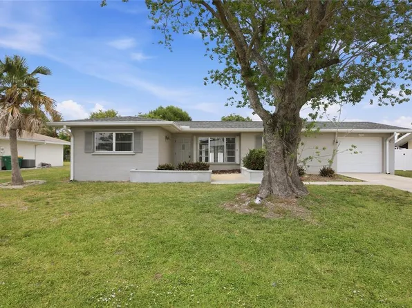 22406 NEW YORK AVENUE, PORT CHARLOTTE, FL 33952