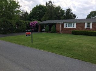 2004 Virginia Heights Dr, Bluefield, VA 24605