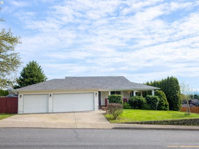 1241 E Southview Heights Dr, La Center, WA, 98629