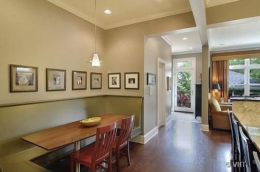 5th image of 2451 N Burling St