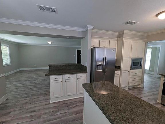 5th image of 6026 Warm Springs Rd