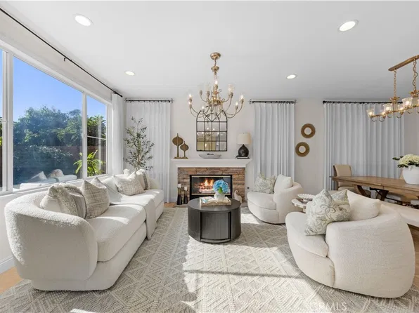 48 Parkcrest, Irvine, CA 92620