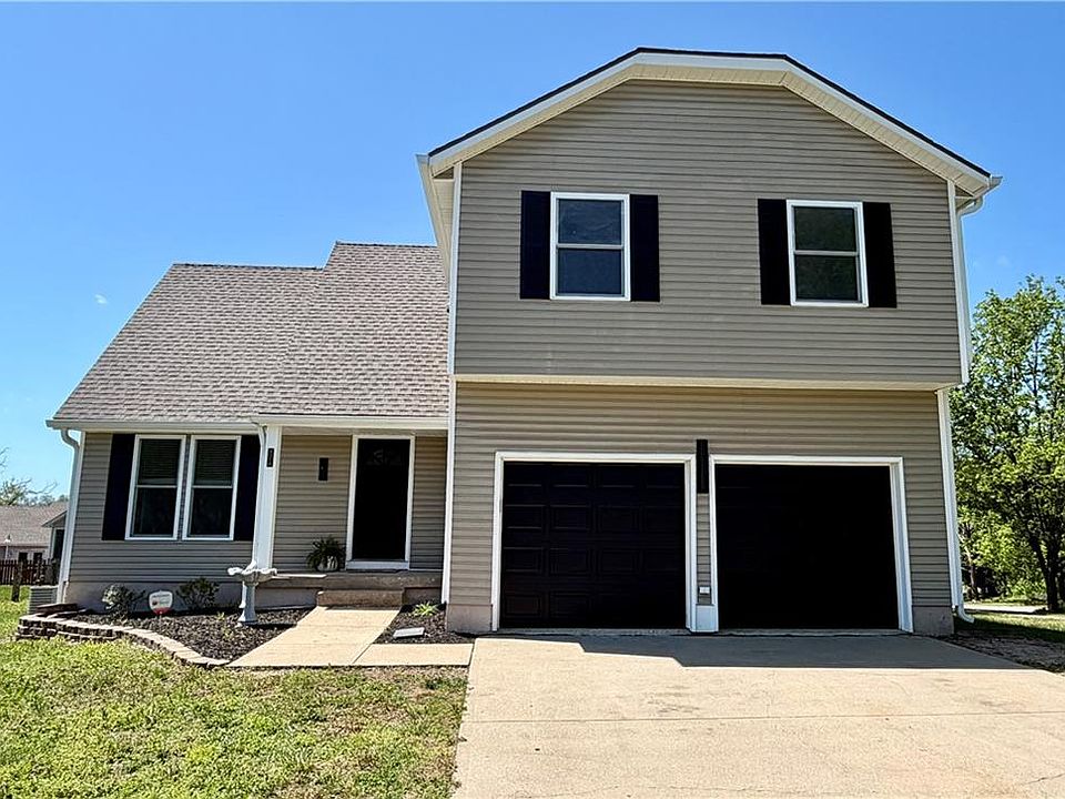 1st image of 824 S Elk Ln