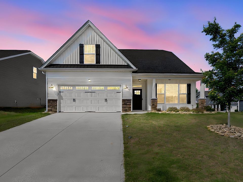 1st image of 77 Tannery Dr
