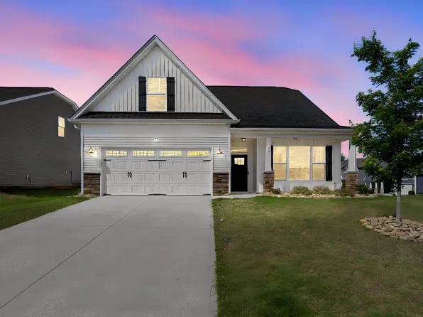 77 Tannery Dr, Greer, SC 29651