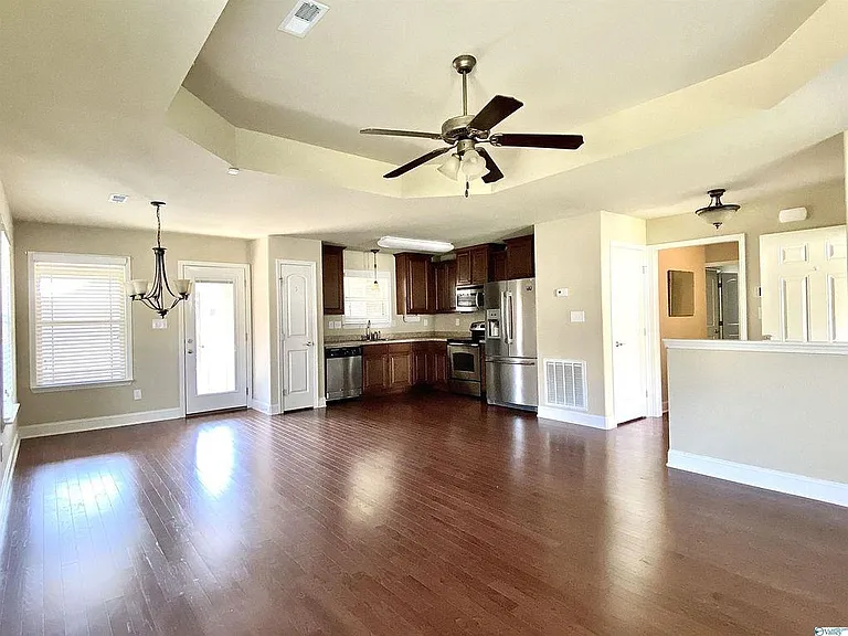 145 Fields Pond Dr — Photo 5