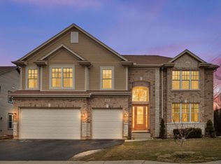 820 W Glencoe Rd, Palatine, IL 60067