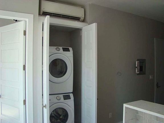 3rd image of 385 Nostrand Ave #2