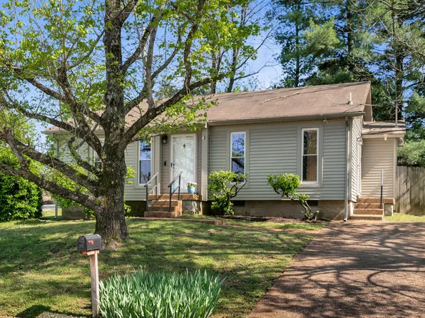 2025 Farley Pl, Nashville, TN 37210