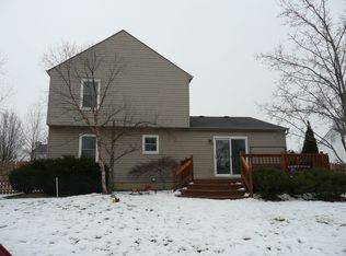 827 Buehler Dr, Delaware, OH