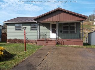 102 Pinehurst Ave, Sutton, WV 26601