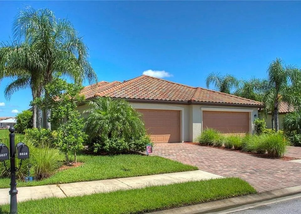 6627 Candlestick Dr