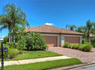 6627 Candlestick Dr, Bradenton, FL 34212
