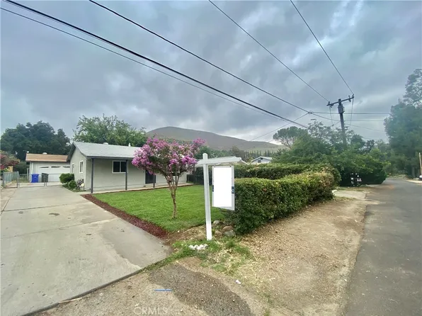 1268 Rose St, Mentone, CA 92359