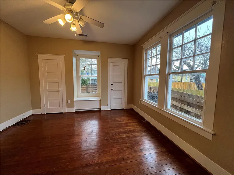 1328 Ursuline St — Photo 28