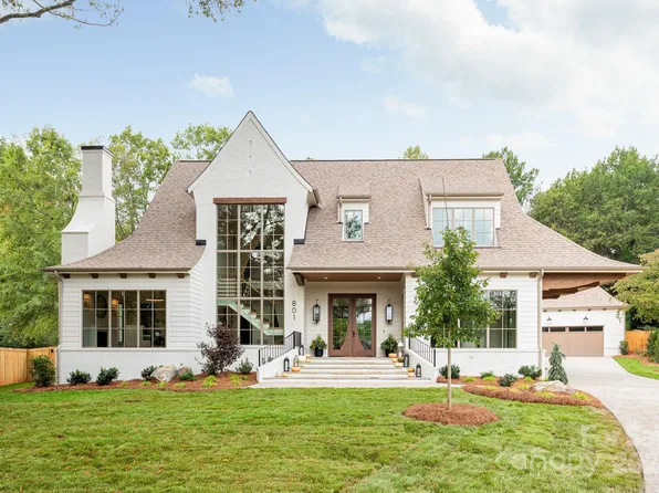 801 Bridlepath Ln, Charlotte, NC 28211