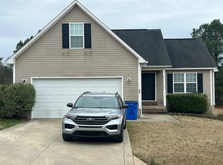 404 Copper Creek Dr, Raeford, NC 28376