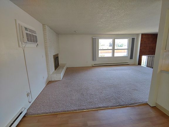 5th image of 10917 E 32nd Ave