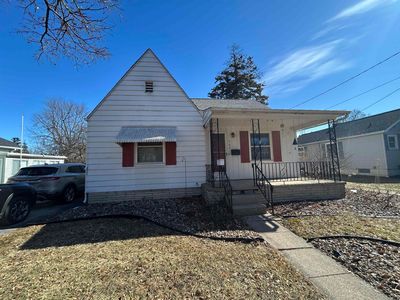 707 Burns St, Essexville, MI, 48732