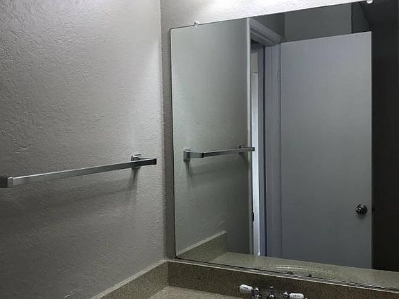 5th image of 5148 El Camino Ave APT 4