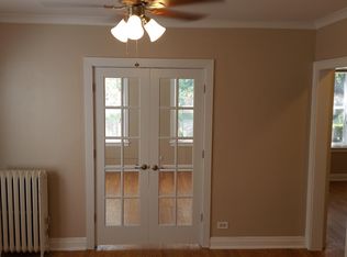 128 E Quincy St APT 2F, Riverside, IL 60546