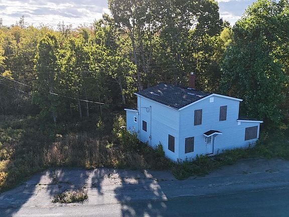 4th image of 940 New Cumberland Rd