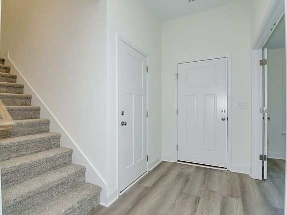 5th image of 613 Tess Dr