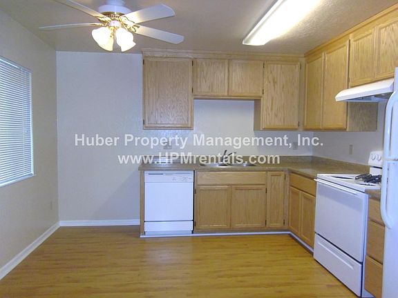 4th image of 160 E Placer St APT 1