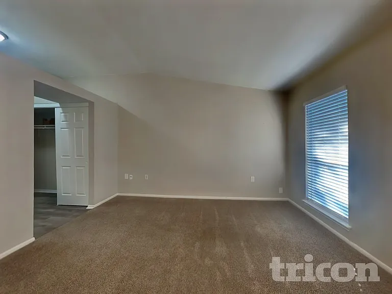10139 Trappers Rdg — Photo 7