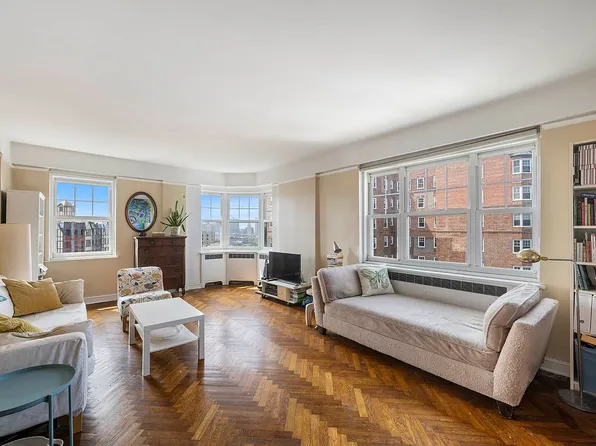 200 Cabrini Blvd APT 94, New York, NY 10033