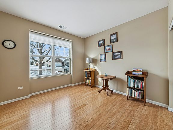 3rd image of 2659 Venetian Ln
